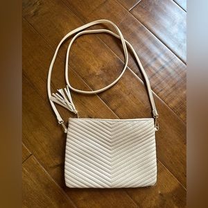 Cross body beige purse